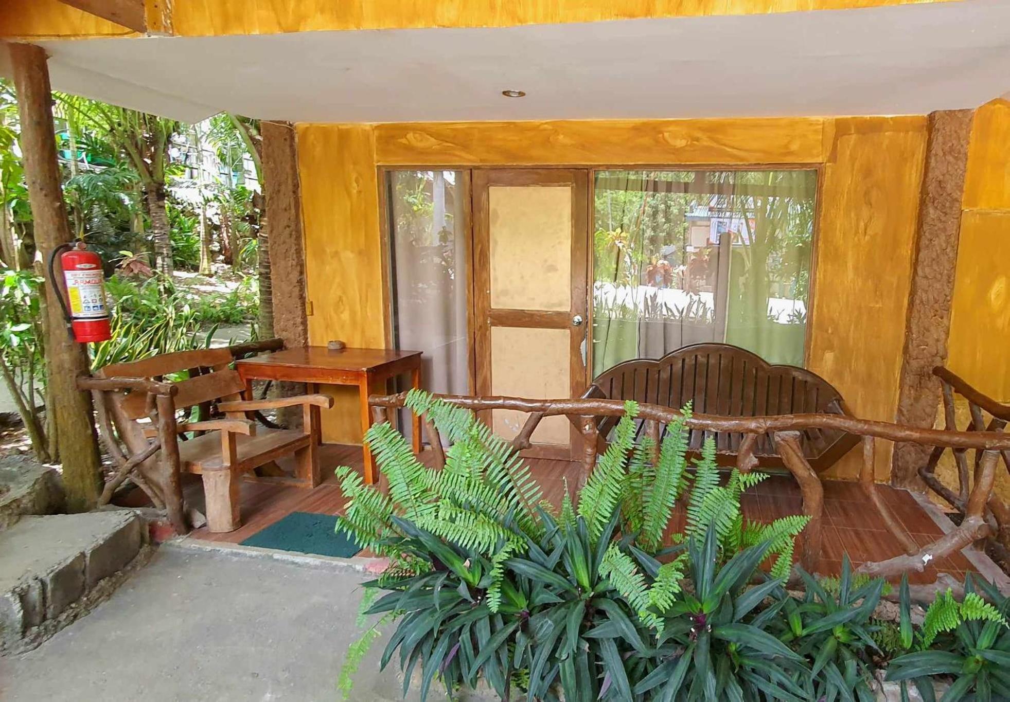 Tagbalayon Lodging House Сикиджор Екстериор снимка